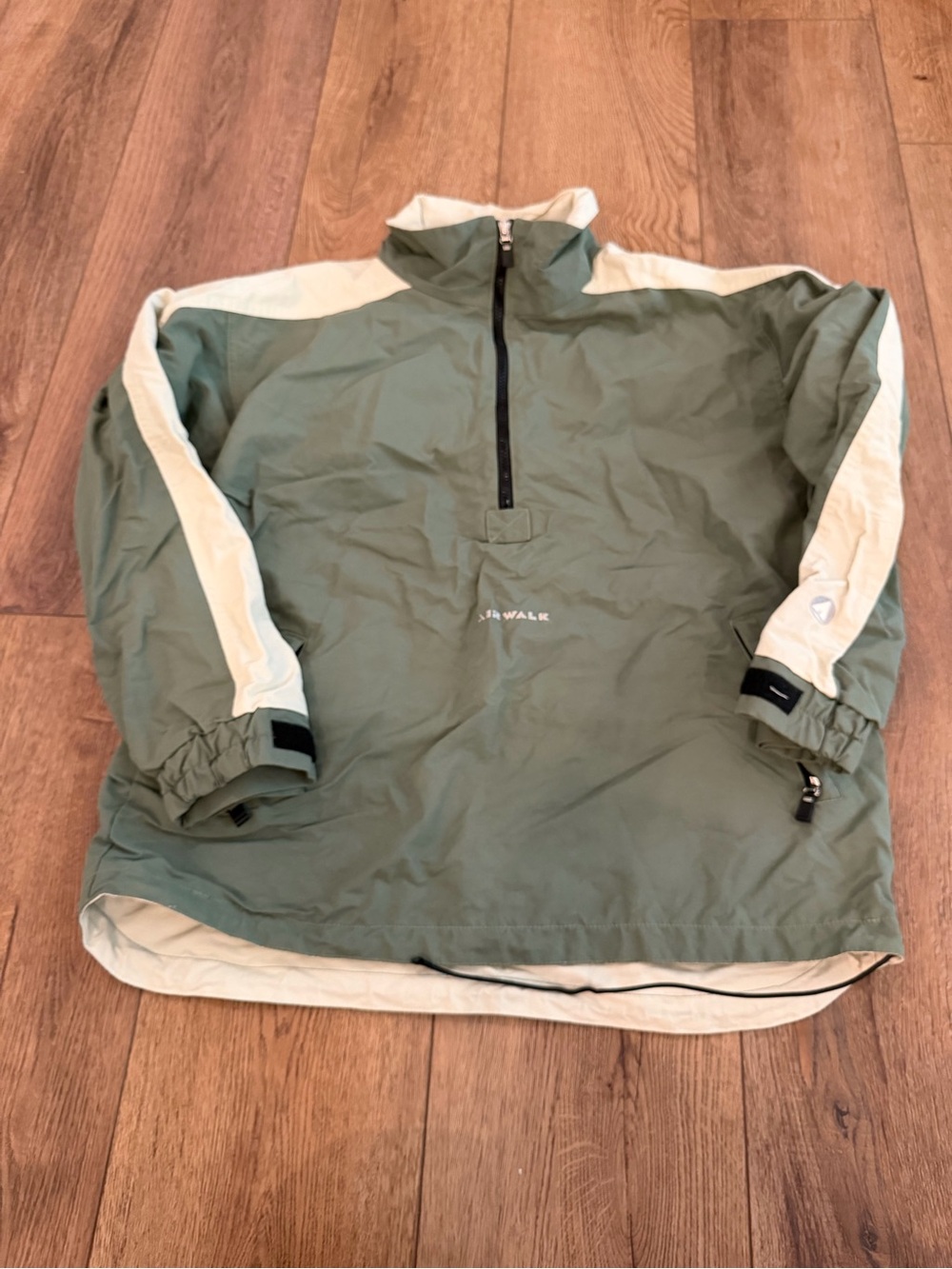 Airwalk Olive Green Pullover with Cream Logo